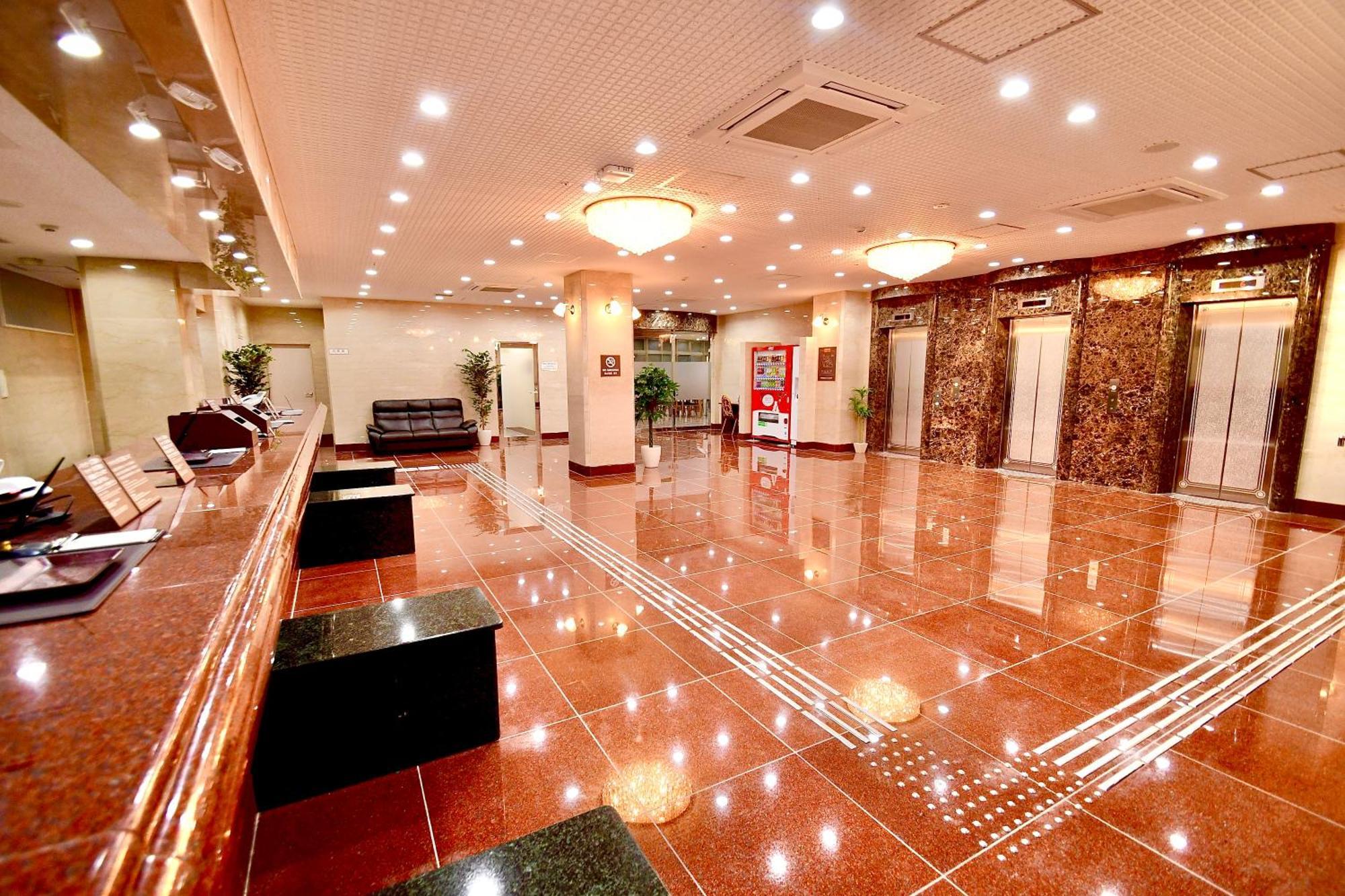 Himeji Ekimae Universal Hotel Minamiguchi المظهر الخارجي الصورة