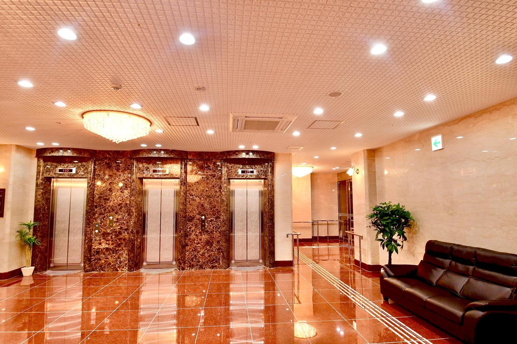 Himeji Ekimae Universal Hotel Minamiguchi المظهر الخارجي الصورة